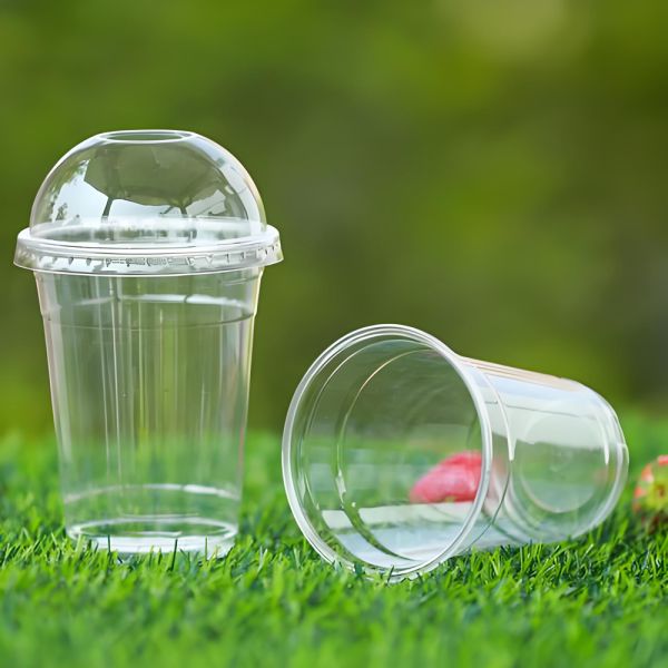 File:PLA bioplastic cups (Bioleaderpack).jpg