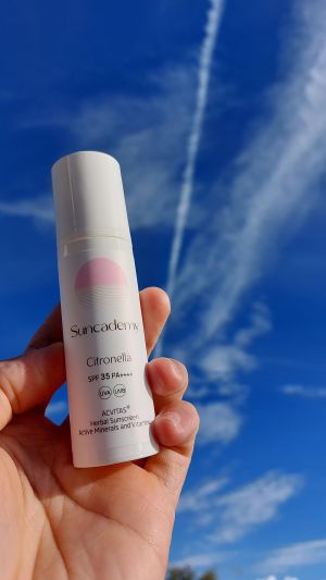 Sunscreen bottle (Alpantex).jpg